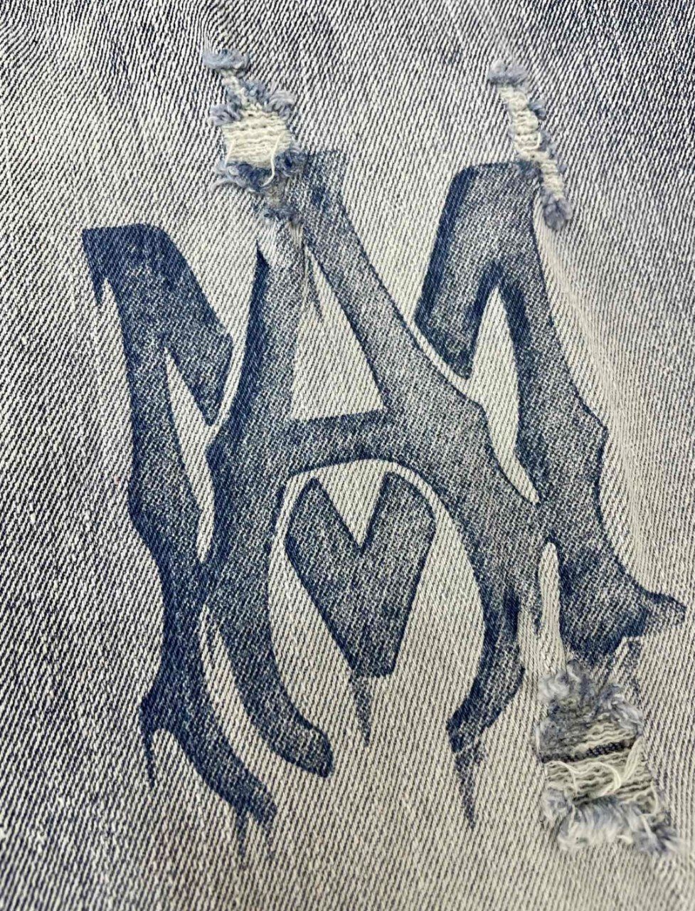 Am*** Jeans Ripped Logo