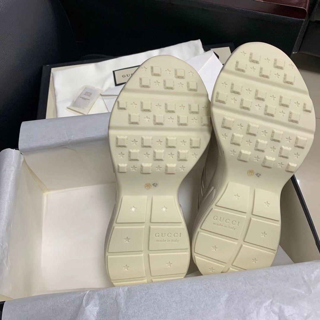 Guc*i Sneakers dirty