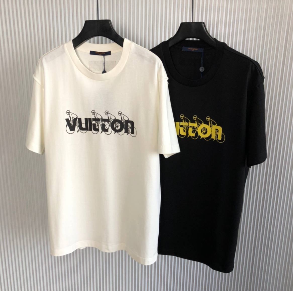 Lou** Vui*** T-Shirt