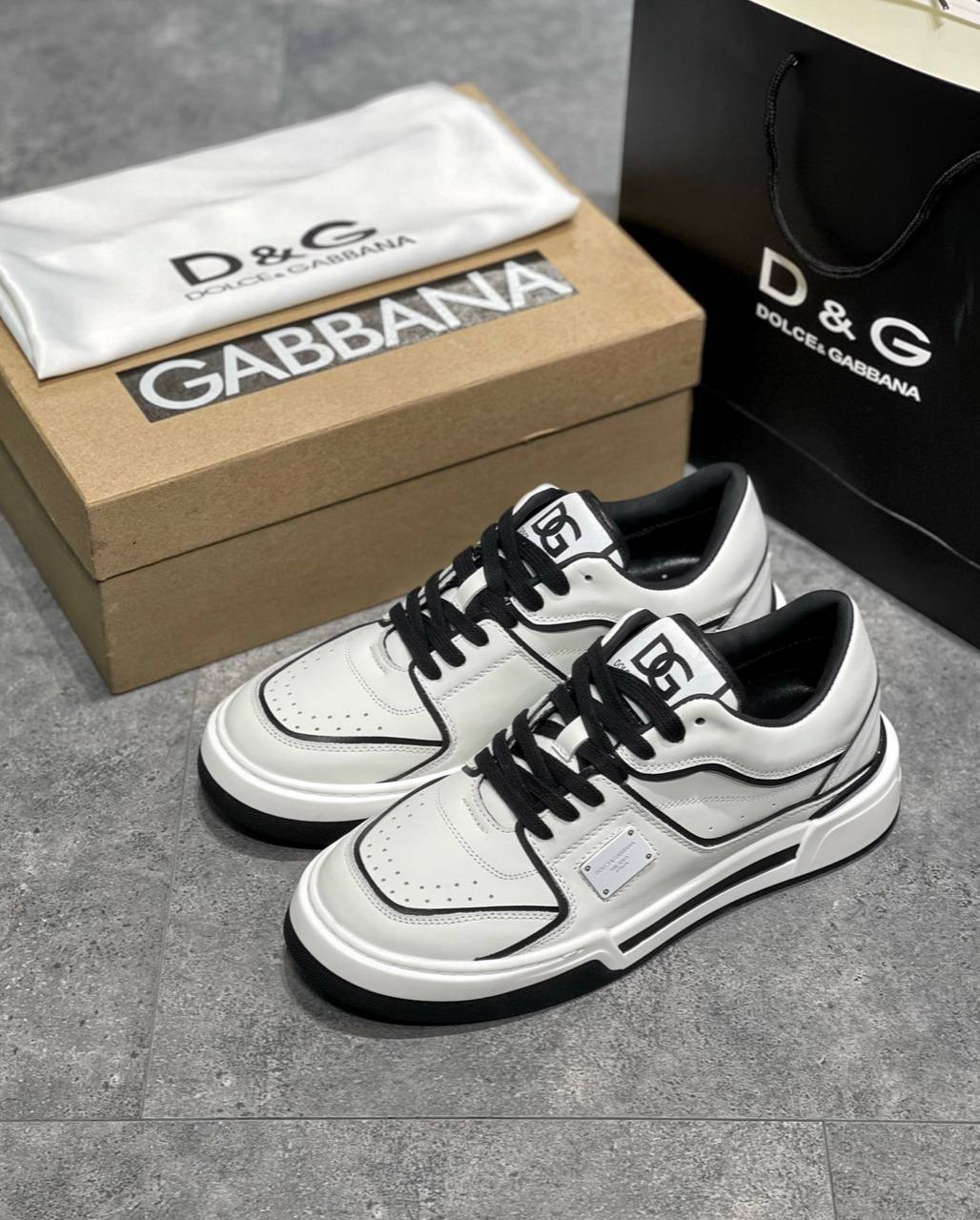 D&G shoe