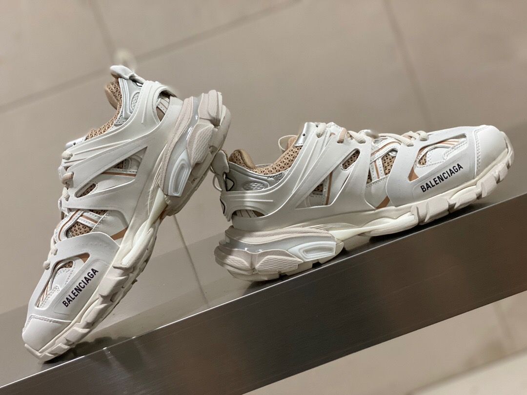 Bal****ga trackrunners