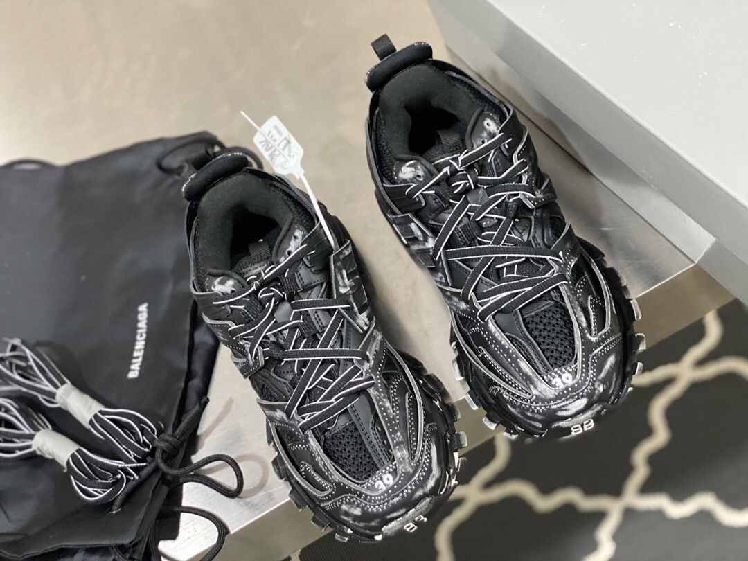 Bal****ga trackrunners