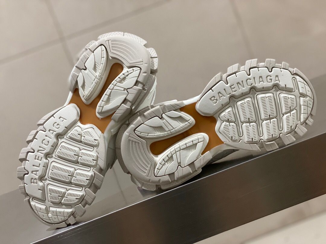 Bal****ga trackrunners