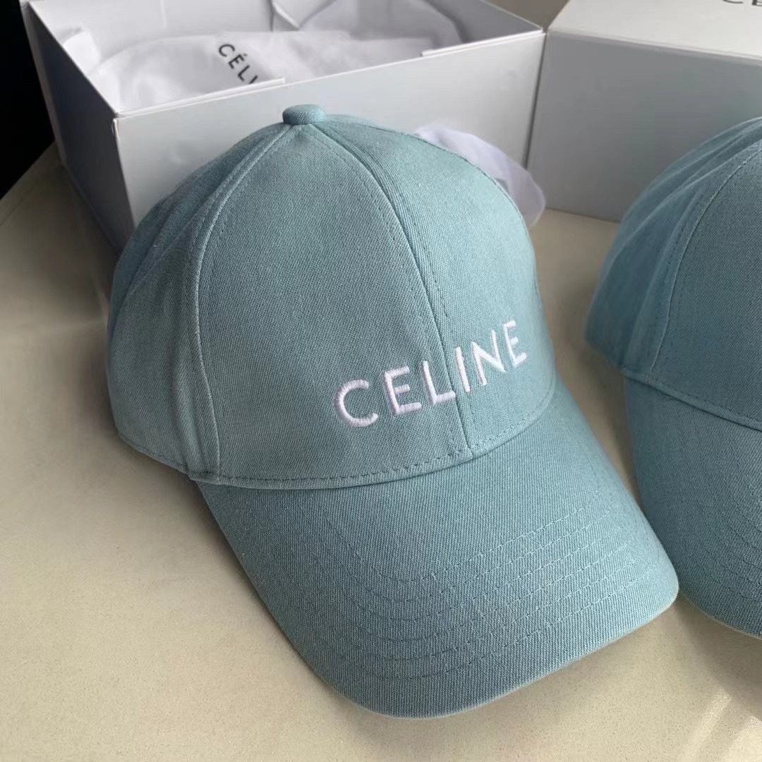 Cel*ne Cap